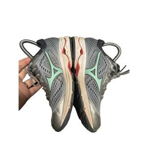 Mizuno Wave Runner 22 Women's Sneaker Shoes Sz 7